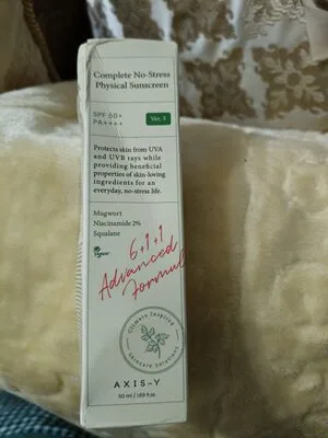 Axis-Y Complete No-Stress Physical Facial واقي شمس with Mugwort Niacinamide & Squalane SPF50+ PA++++ - vegan
